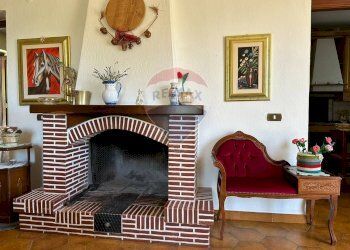 Soggiorno - Casa indipendente Via Cerreto
 
24/A, Colli a Volturno - foto 30