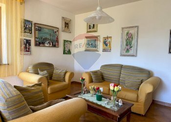 Soggiorno - Casa indipendente Via Cerreto
 
24/A, Colli a Volturno - foto 34