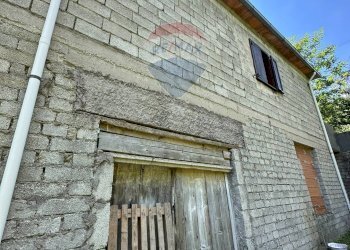 Casa all\'aperto - Casa indipendente Via Cerreto
 
24/A, Colli a Volturno - foto 98