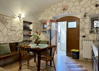 Sala da pranzo - Trilocale Scapoli - foto 18