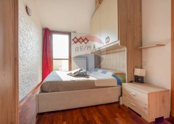 Camera / camera da letto - Attico Via Bernardino Ferni
 
5, Gallarate - foto 13