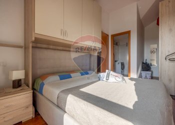 Camera / camera da letto - Attico Via Bernardino Ferni
 
5, Gallarate - foto 15