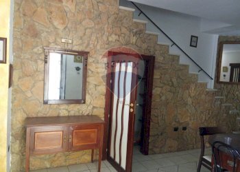 Scale - Casa indipendente via Ignazio Groi
 
25, Niscemi - foto 8