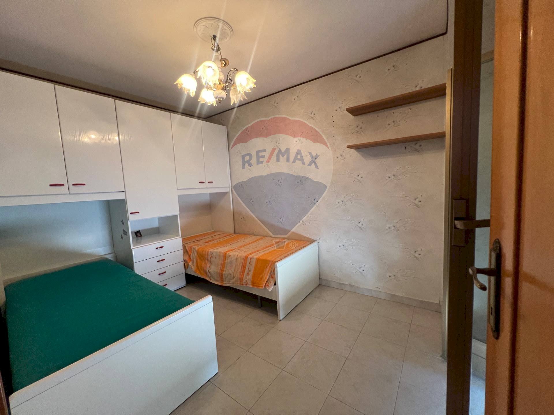 Camera / camera da letto - Four-room apartment Via Nicola Lanese
 
15, Montagano - photo 3