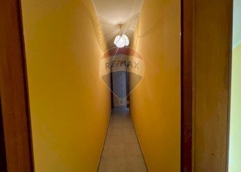 Hall / corridoio - Quadrilocale Via Nicola Lanese
 
15, Montagano - foto 6