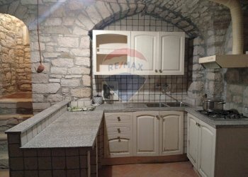 Cucina - Casa semi indipendente Via Roma
 
2, Vinchiaturo - foto 12