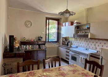 Cucina - Casa indipendente Contrada Sant'Angelo
 
11, Vinchiaturo - foto 10