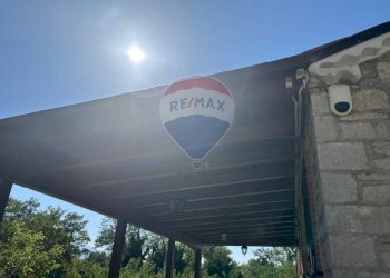 Edificio all\'aperto - Casa indipendente Contrada Sant'Angelo
 
11, Vinchiaturo - foto 44