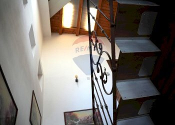 Scale - Casa semi indipendente Via Larghetto Cavour
 
9, Vinchiaturo - foto 18