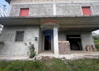 Casa all\'aperto - Casa indipendente CONTRADA SELVA
 
SNC, Toro - foto 6