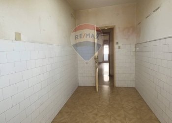 Stanza vuota - Appartamento VIA GIUSEPPE ARCOLEO
 
29, Palermo - foto 9