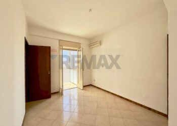 Stanza vuota - Quadrilocale Via Michele Titone
 
41, Palermo - foto 8