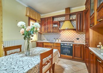 Cucina - Casa semi indipendente VIA DEI TINTORI
 
17, Penne - foto 9