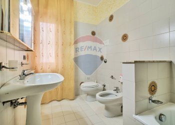 Bagno - Casa semi indipendente VIA DEI TINTORI
 
17, Penne - foto 20