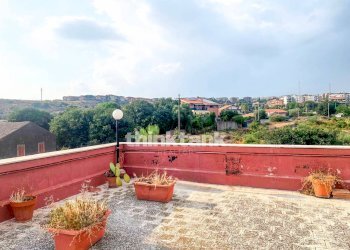 Foto 13 - Trilocale Via Fattori
 
27, Gravina di Catania - foto 13