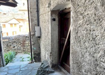 Cortile interno - Rustico via Trieste, Fenestrelle - foto 9