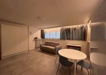Two-room apartment Modena - photo 7