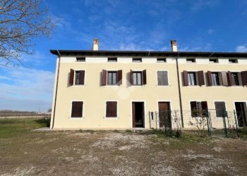 Villa a Schiera Via lollia, San Felice sul Panaro - foto 1
