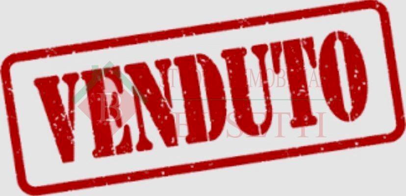 Foto 1 - Villa via Giacchetti
 
127, Gorla Minore - foto 1