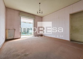 esempio 2 camera - Magazzino via meschio
 
16, Montebelluna - foto 18