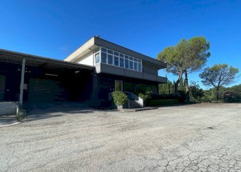 Foto 38 - Laboratorio Contrada Tesino
 
40, Ripatransone - foto 38