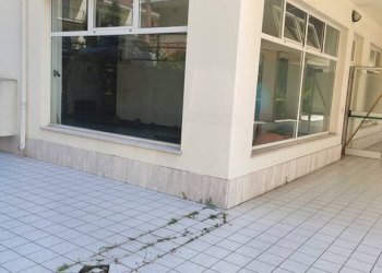 Foto 5 - Locale Commerciale PIAZZA ATENE
 
2, Spoltore - foto 5