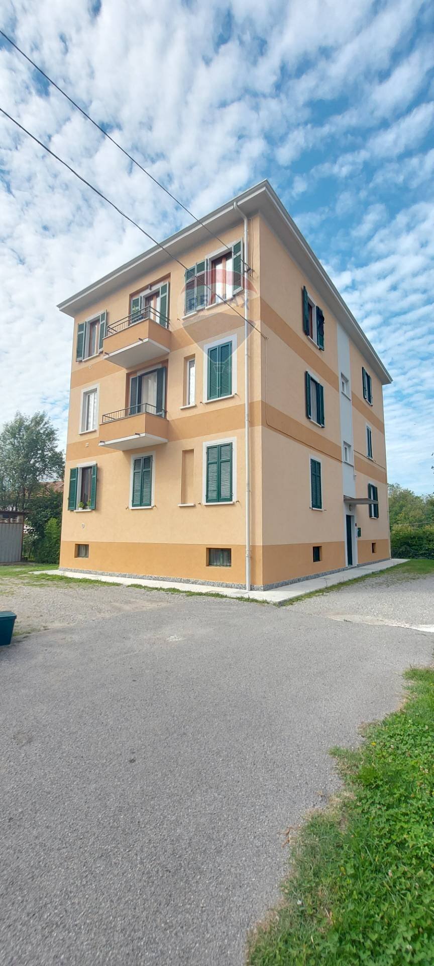 Edificio all\'aperto - Bilocale Via Motti
 
6, Gemonio - foto 1