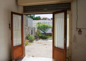 Accesso secondario - Independent house Strada Marsala Rilievo
 
451, Trapani - photo 19