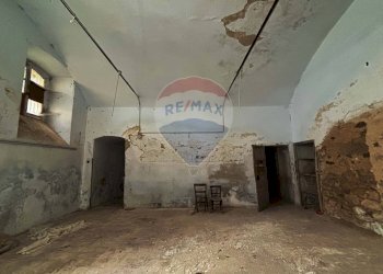 Camera - Stabile - Palazzo Largo Papa Giovanni XXII
 
24, Montemaggiore Belsito - foto 34