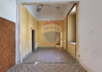 Camera - Stabile - Palazzo Largo Papa Giovanni XXII
 
24, Montemaggiore Belsito - foto 40