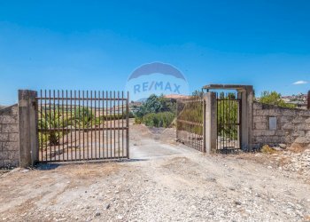 Casa all\'aperto - Stabile - Palazzo Strada Comunale Gabella
snc, Grammichele - foto 10