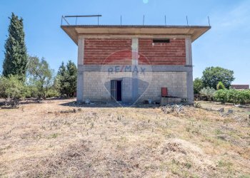 Casa all\'aperto - Stabile - Palazzo Strada Comunale Gabella
snc, Grammichele - foto 15