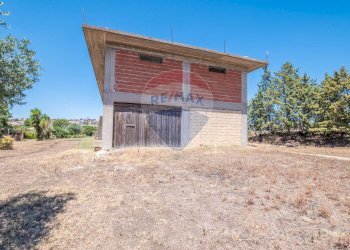 Casa all\'aperto - Stabile - Palazzo Strada Comunale Gabella
snc, Grammichele - foto 22