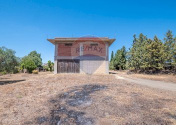 Casa all\'aperto - Stabile - Palazzo Strada Comunale Gabella
snc, Grammichele - foto 26