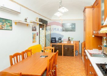 Cucina - Casa indipendente Via Salvatore Di Giacomo
 
snc, Catania - foto 10