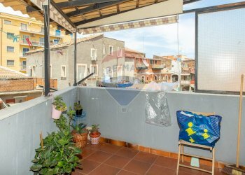 Balcone - Casa indipendente Via Salvatore Di Giacomo
 
snc, Catania - foto 12