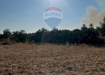 Vista delle montagne - Terreno agricolo Via Gianbattista Tiepolo
 
snc, Caltagirone - foto 2