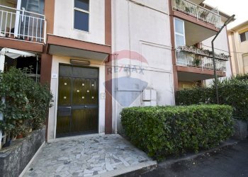 Edificio all\'aperto - Appartamento Via Catania
 
77, San Gregorio di Catania - foto 26