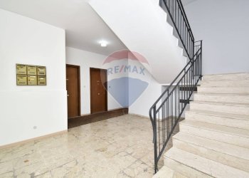 Scale - Appartamento Via Catania
 
77, San Gregorio di Catania - foto 28