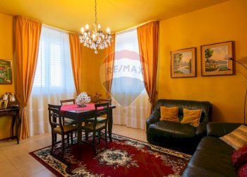 Sala da pranzo - Appartamento Corso Savoia
 
136, Acireale - foto 14