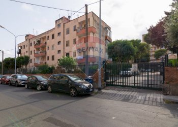 Passo carraio da Via Veneto - Appartamento Corso Savoia
 
136, Acireale - foto 30