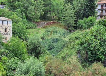 Giardino - Terreno edificabile VIA GUGLIELMO MARCONI
 
SNC, Castiglione di Sicilia - foto 7