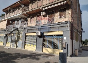 Edificio all\'aperto - Locale Commerciale Via Belomia
 
snc, Mirabella Imbaccari - foto 1