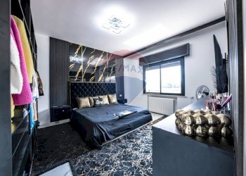 Camera / camera da letto - Villa Via Sabbioni
 
14, Gaiba - foto 23