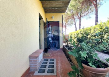 Balcone - Two-room apartment Via Roma
 
83, Castellina Marittima - photo 19