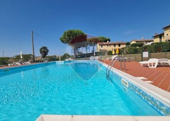 Piscina - Two-room apartment Via Roma
 
83, Castellina Marittima - photo 32