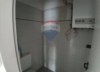 Bagno - Locale Commerciale via dell'industria
 
6, Alpago - foto 12