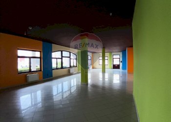 Stanza vuota - Locale Commerciale via dell'industria
 
6, Alpago - foto 16