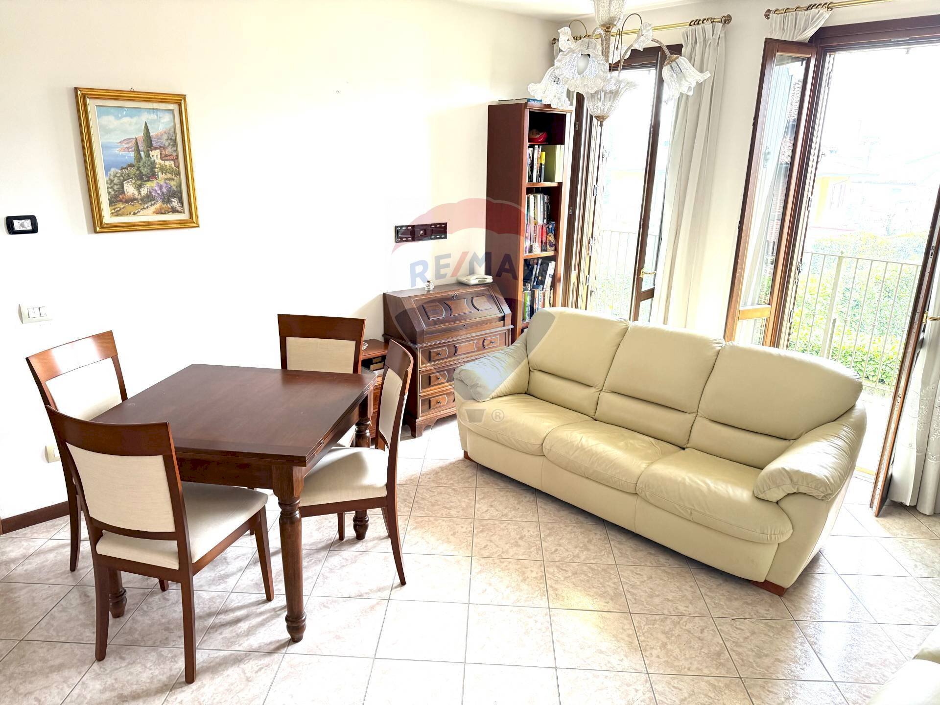 Sala da pranzo - Bilocale via XI febbraio
 
69, Villanterio - foto 2