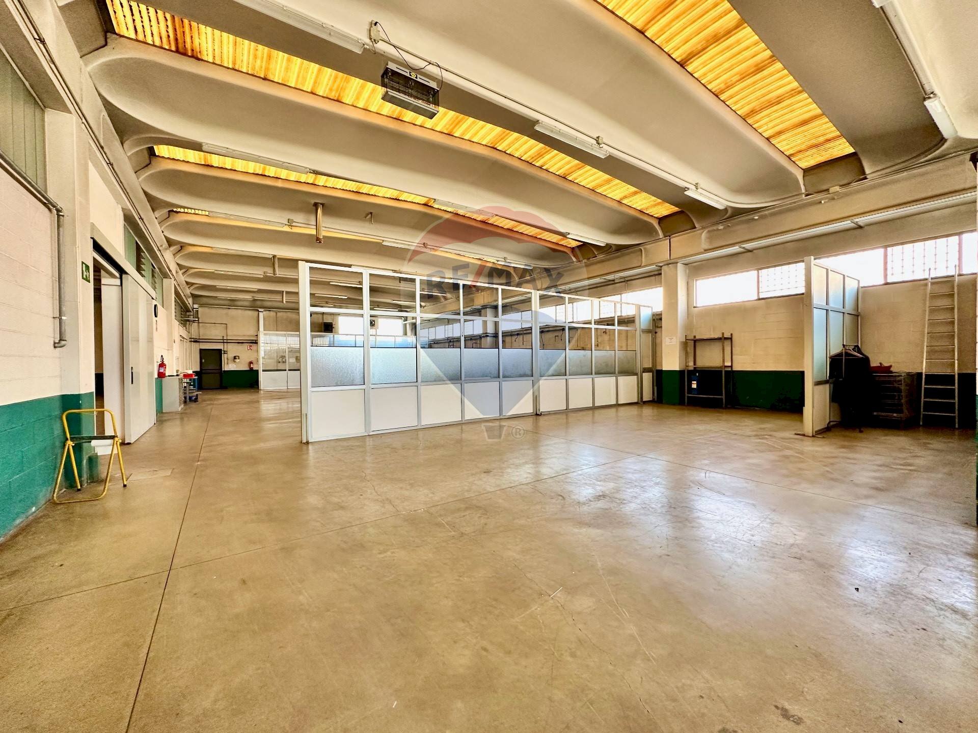 Parcheggio - Capannone Via Giulio Pastore
 
25, Certosa di Pavia - foto 2